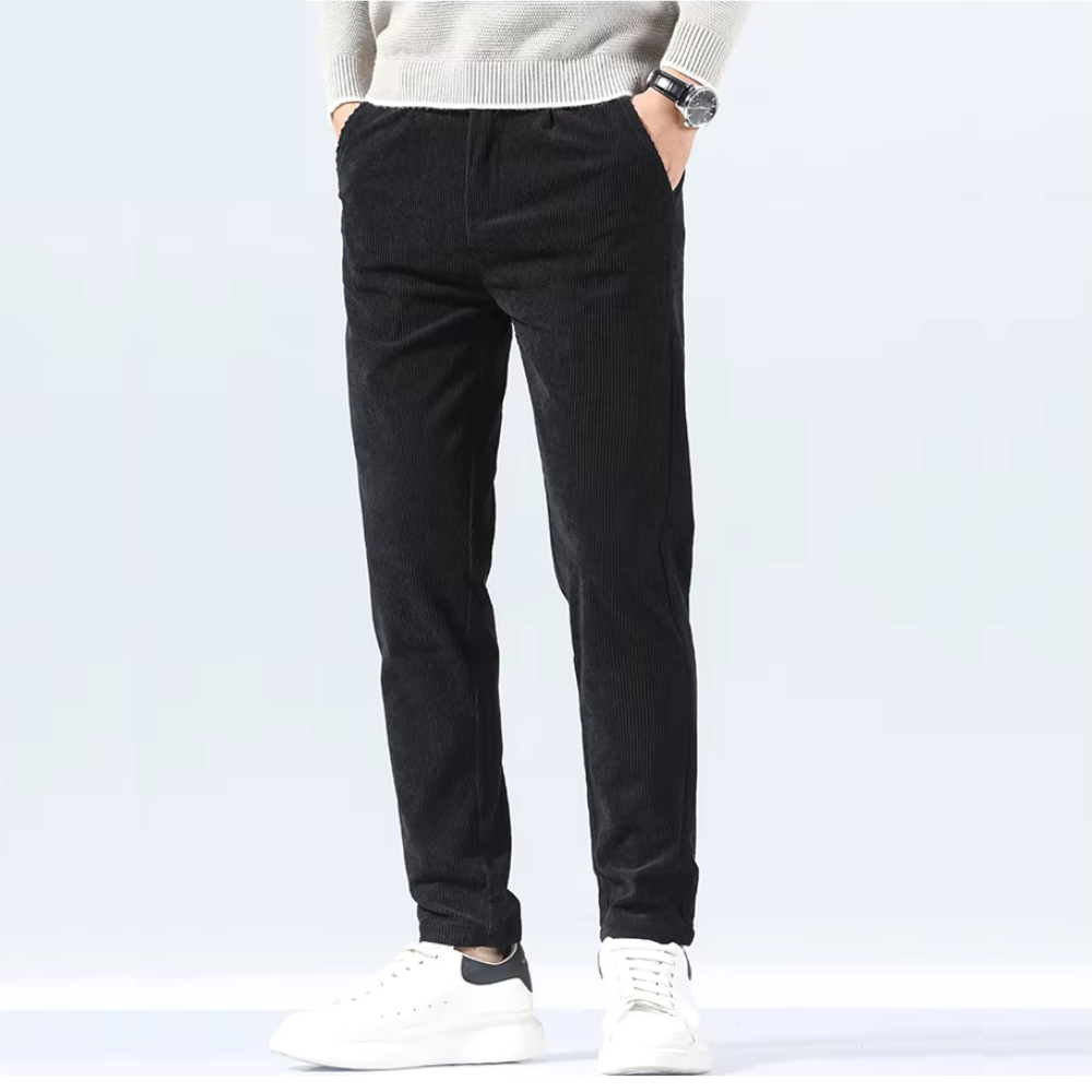 Nolan Cordhose mit klassischer Passform